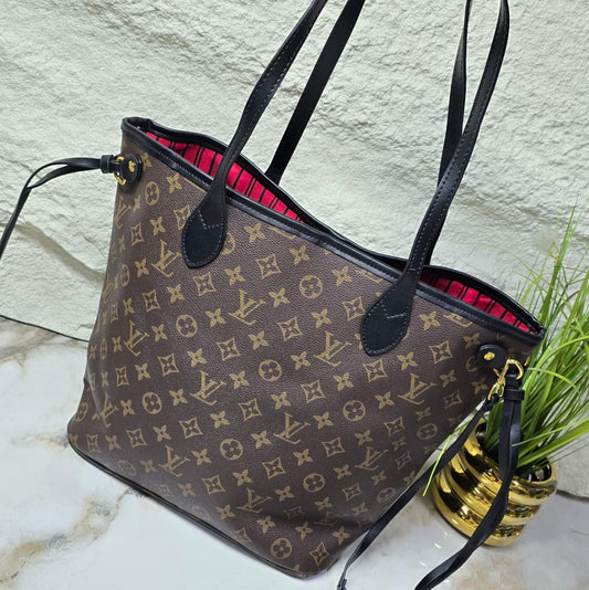 Louis Vuitton Neverfull MM Monogram